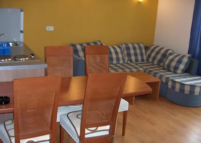 Apartamento With A Parking Space Jezera, Murter - 11373 Jezera