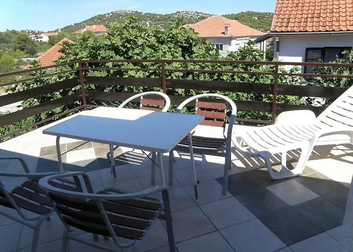 With A Parking Space Jezera, Murter - 11373